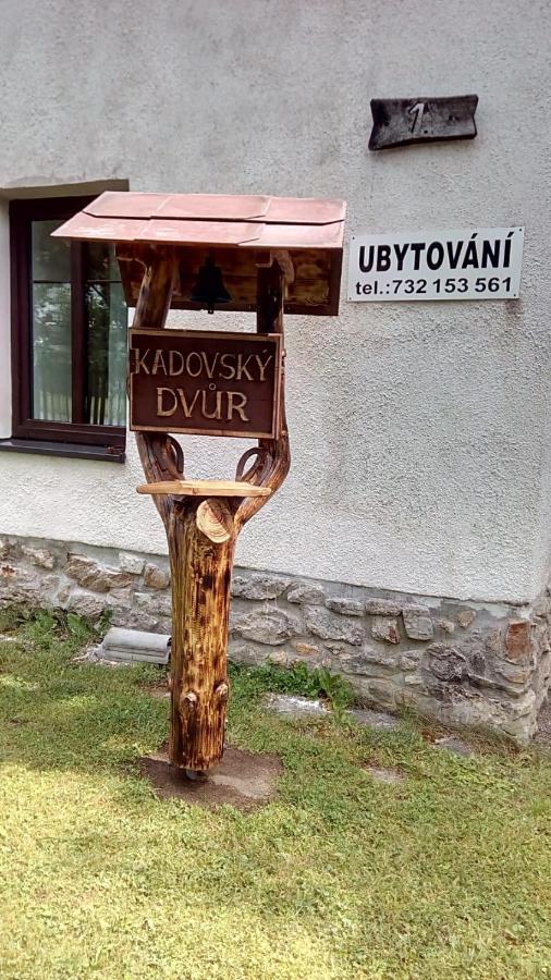 Kadovsky Dvur 公寓 *